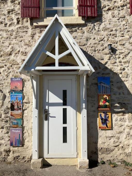 Studio « Saint-Petersbourg » A Avignon Buitenkant foto